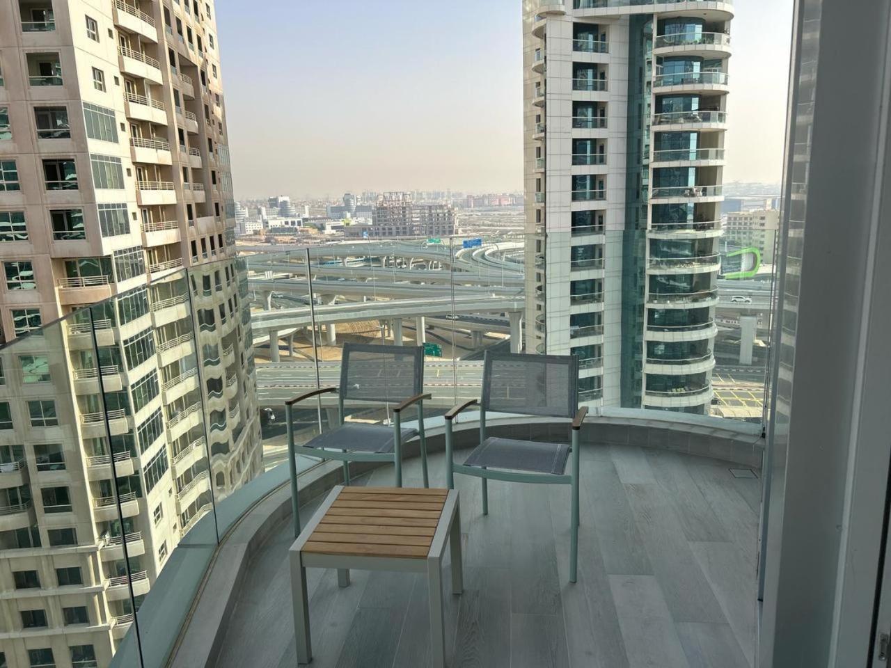 Dubai Marina Walk Gem Modern Apartments With Pool & Gym Access, Steps To Beach & Metro Managed By Sunnyhomes Eksteriør billede